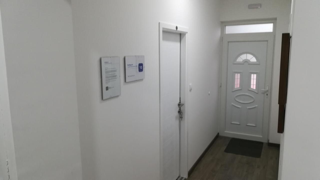 M4U Apartments Ni المظهر الخارجي الصورة