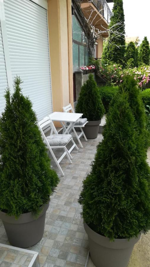 M4U Apartments Ni المظهر الخارجي الصورة