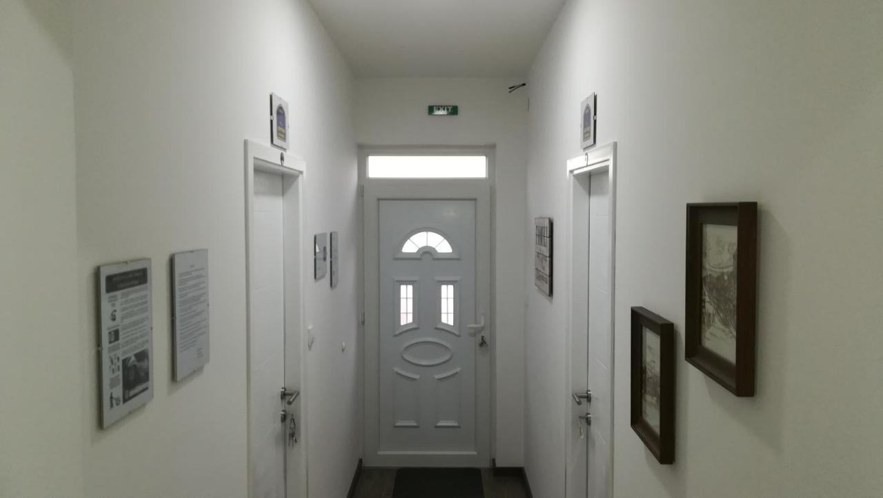 M4U Apartments Ni المظهر الخارجي الصورة