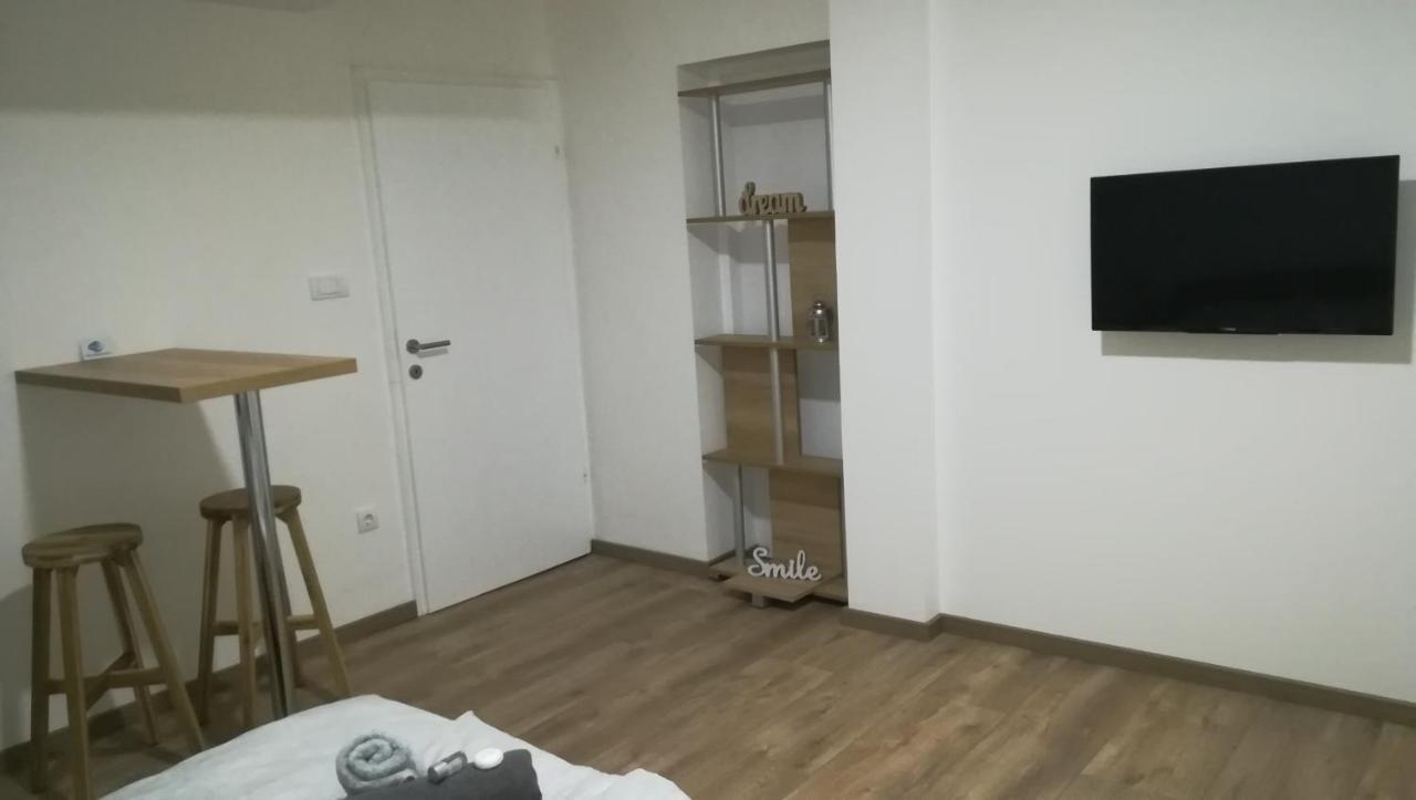 M4U Apartments Ni المظهر الخارجي الصورة